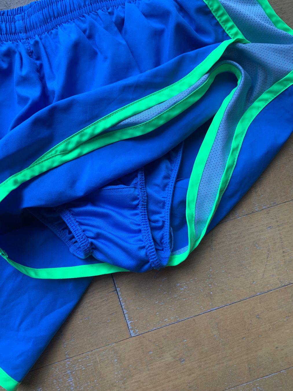Nike Pantalons: Sport Shorts von Nike – D'occasion à Winterthur par Drachenrose 1