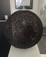 Kugel Lampe schwarz Schnur Design
