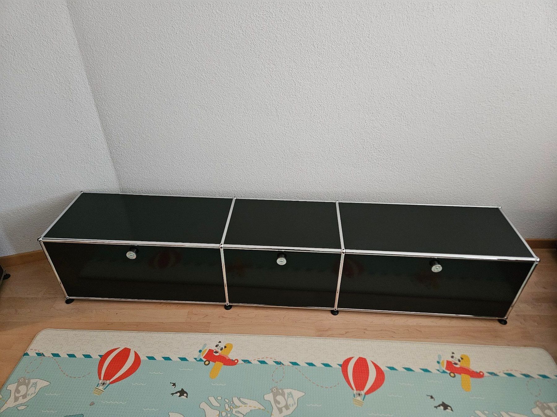 USM TV Möbel: USM Haller Sideboard, 3 Elemente, graphitschwarz – Gebraucht aus Frauenfeld von Jatravartid1942