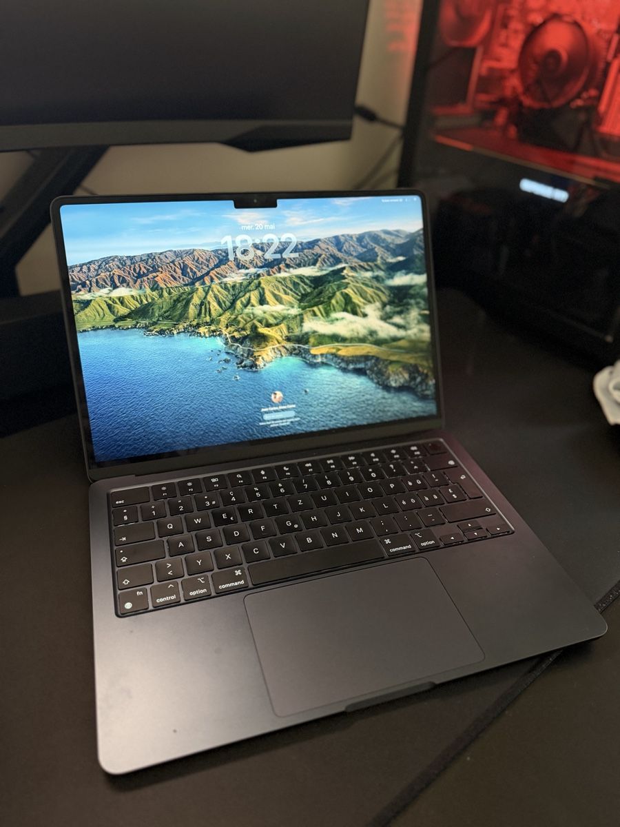Apple Notebook: Mac M2 Air / Négociable – Nuovo (secondo la descrizione) da Neuchâtel venduto da joa_g7ng 1