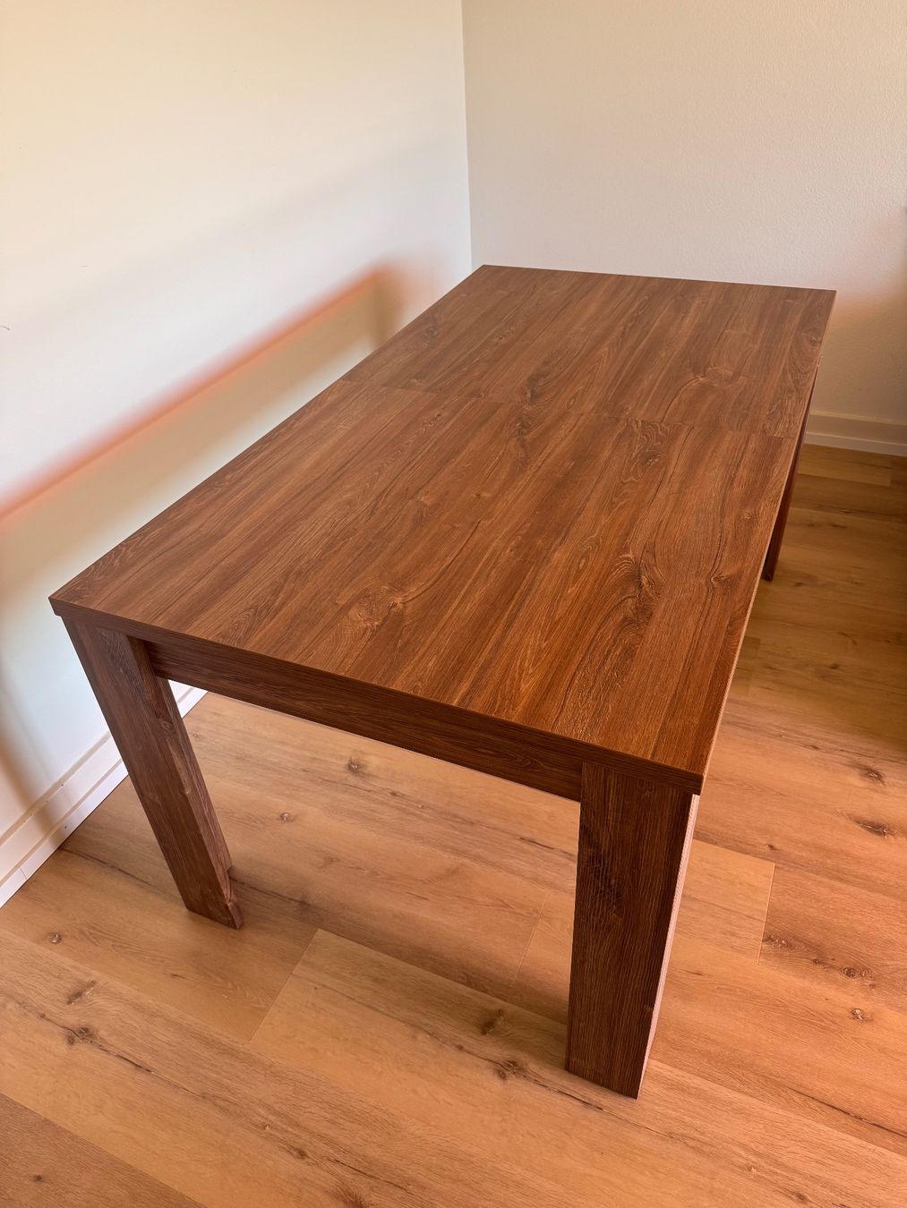 Tische: Dinning table – Neu (gemäss Beschreibung) aus Zürich von kat_8xt5 1