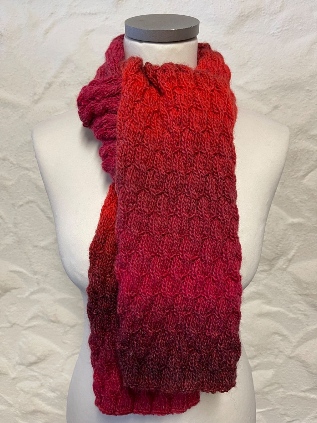 Foulards, Tücher & Schals: Schal, rot – Neu (gemäss Beschreibung) aus Urnäsch von pas_5r9c 1