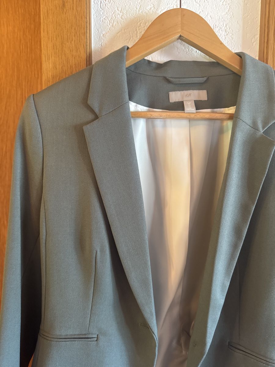 H&M Giacche: Blauer olivgrün – Usato da Rohrbachgraben venduto da kae_5lhf 1