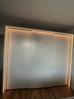 Kleiderschrank 