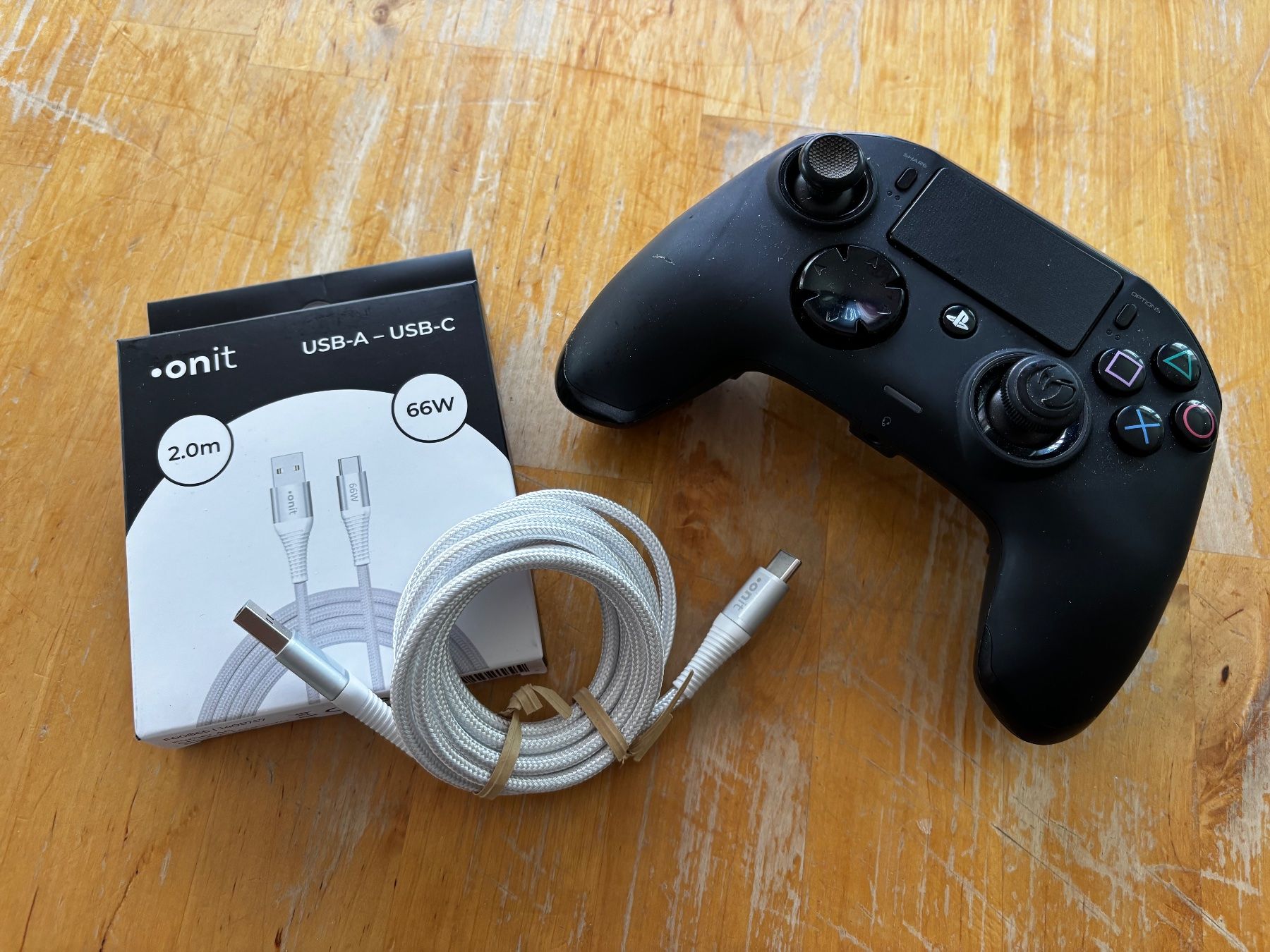 Namco Controller: Nacon SLEH 00446 Playstation 4 Controller – Usato da Frenkendorf venduto da gelbeZinnie 4
