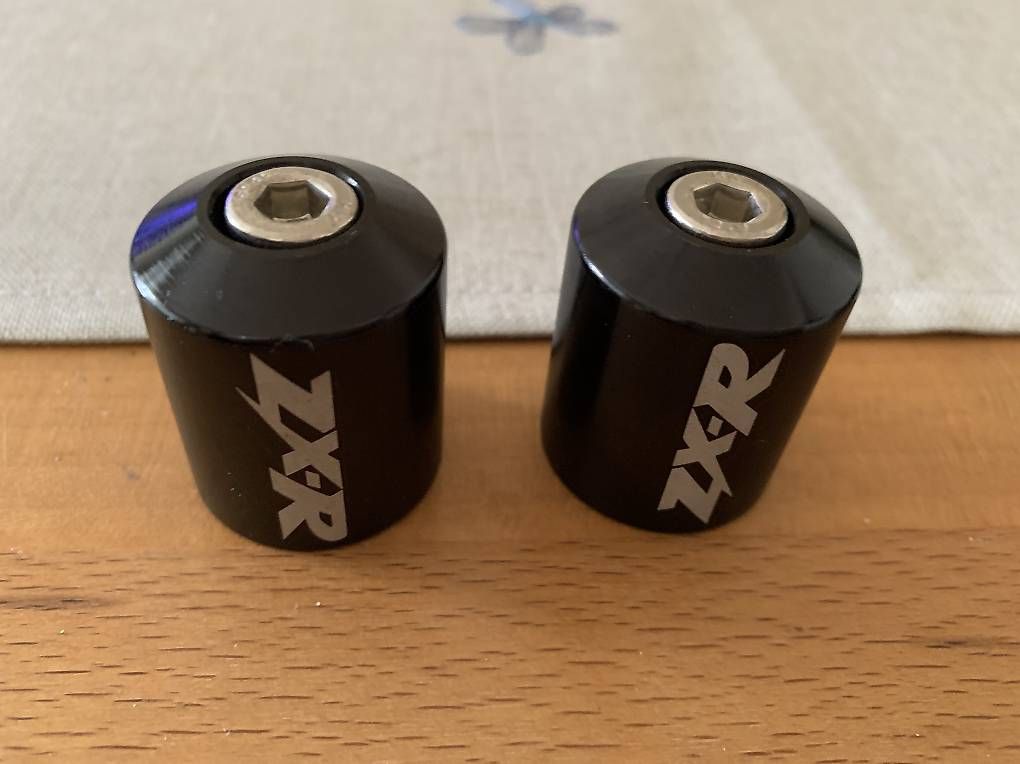Tutti i ricambio per moto: ZX-R Lenker Gewicht  – Usato da Cham venduto da Zniski 2