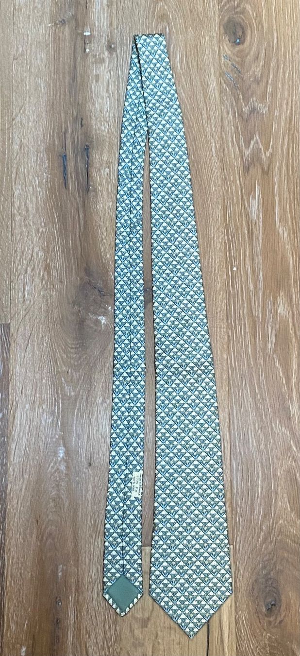 Hermès Krawatten: Beautiful HERMÈS men’s silk tie – Neu (gemäss Beschreibung) aus Grund b. Gstaad von PlageNeige 4