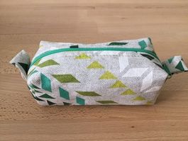 Tasche / Necessaire / Kosmetiktasche / Etui, neue Handarbeit