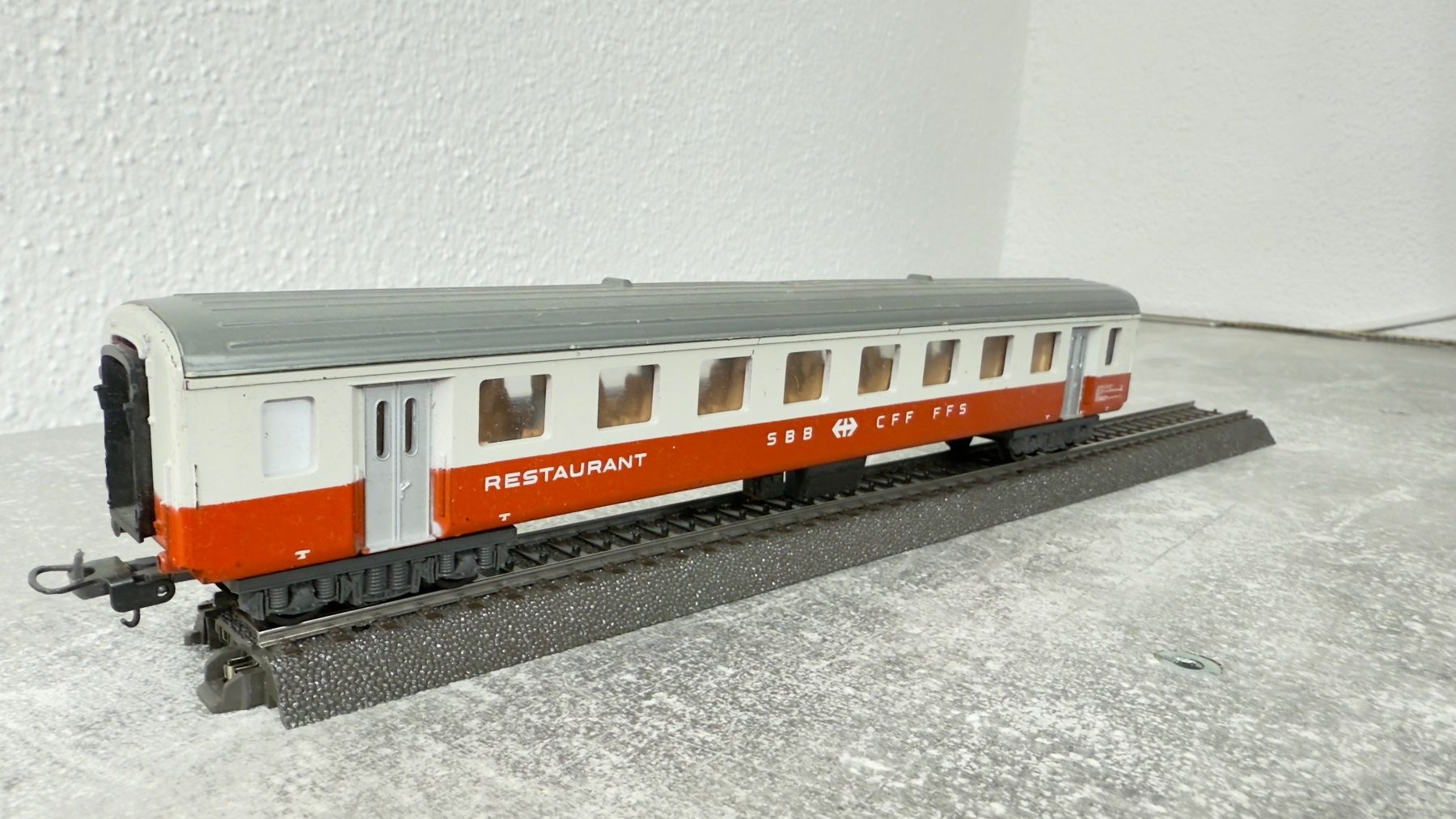 Lima Modellini di ferrovie: Lima SBB Speisewagen H0 / DC – Usato da Windlach venduto da Kelebra 4