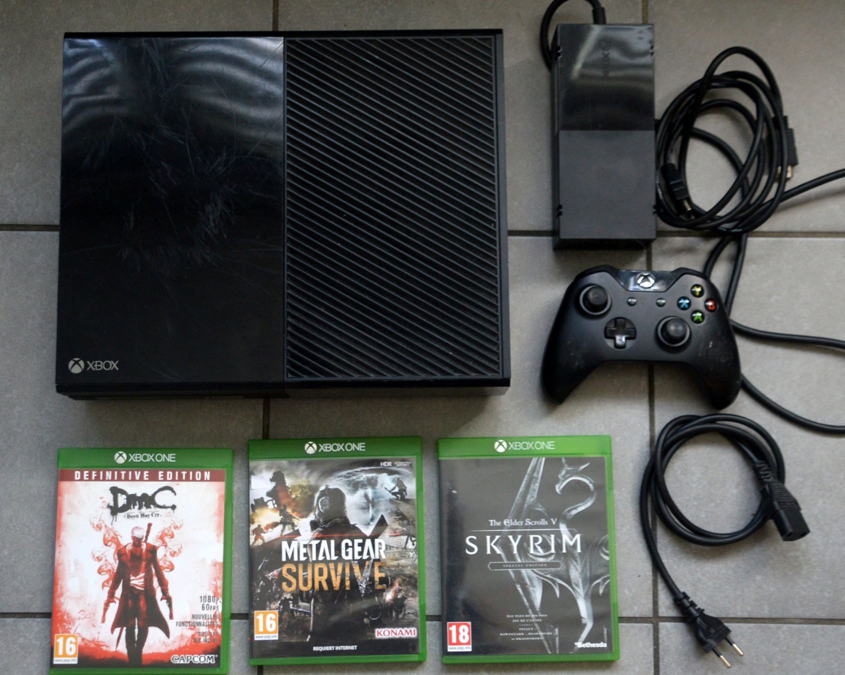 Microsoft Console: Xbox One 1540 – Usato da Collonges venduto da arashee