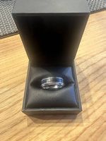 Ring ungetragen