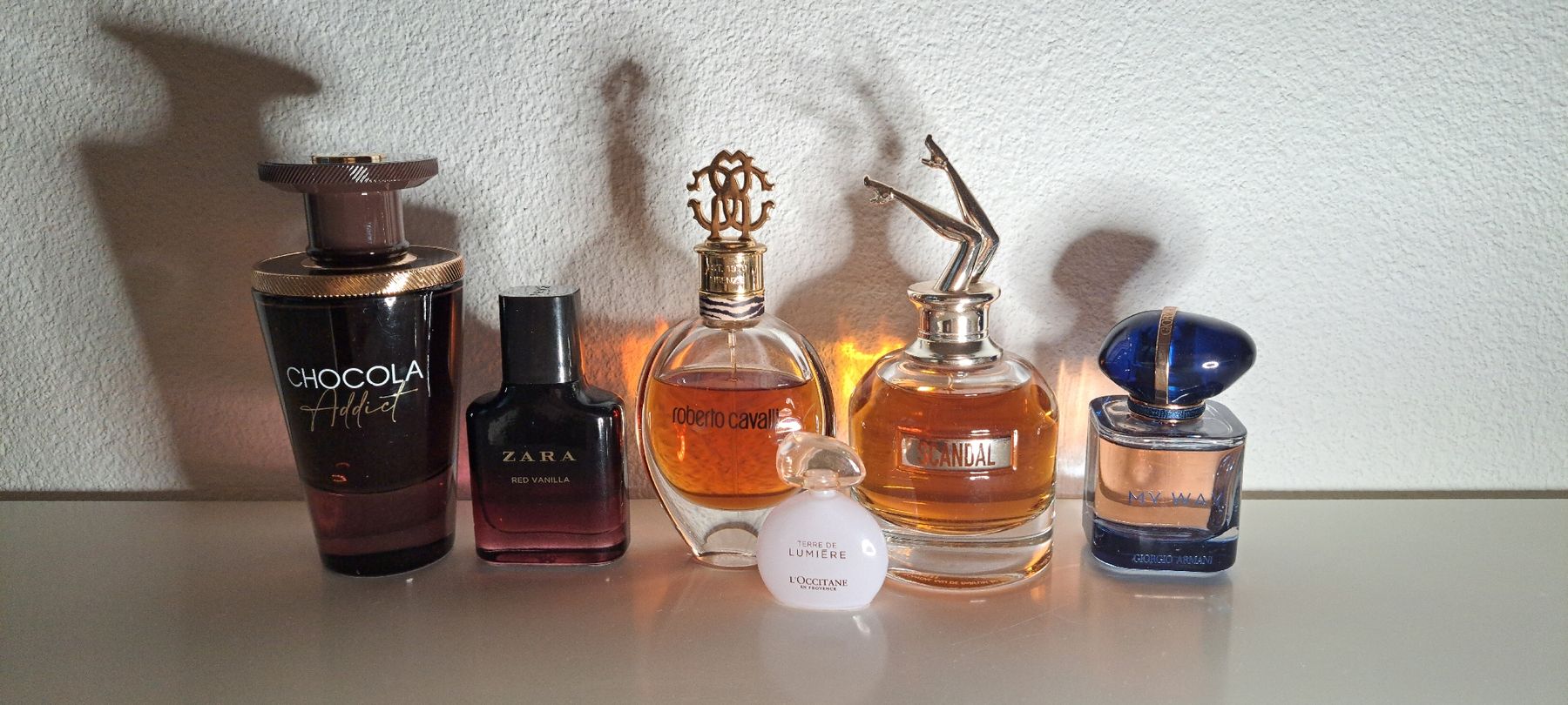 Parfum & Eau de Toilette: Parfüm Lot – Gebraucht aus Richterswil von Viorella