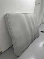 Matratze 140 x 200