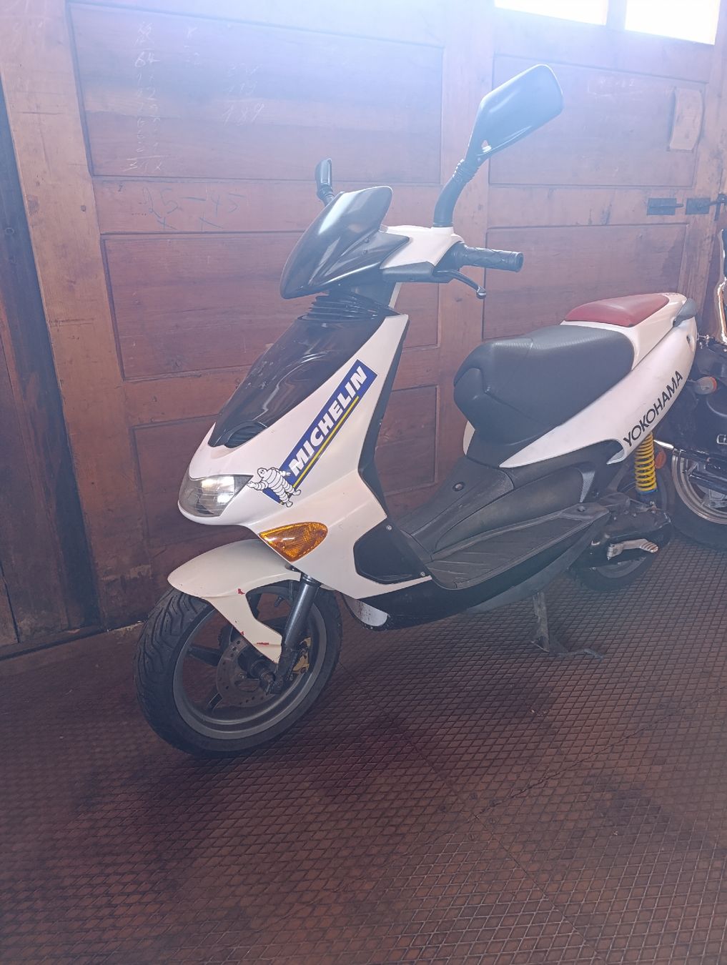 Aprilia Scooters: Aprilia SR 50 – Gebraucht aus Romanshorn von dav_h2lv