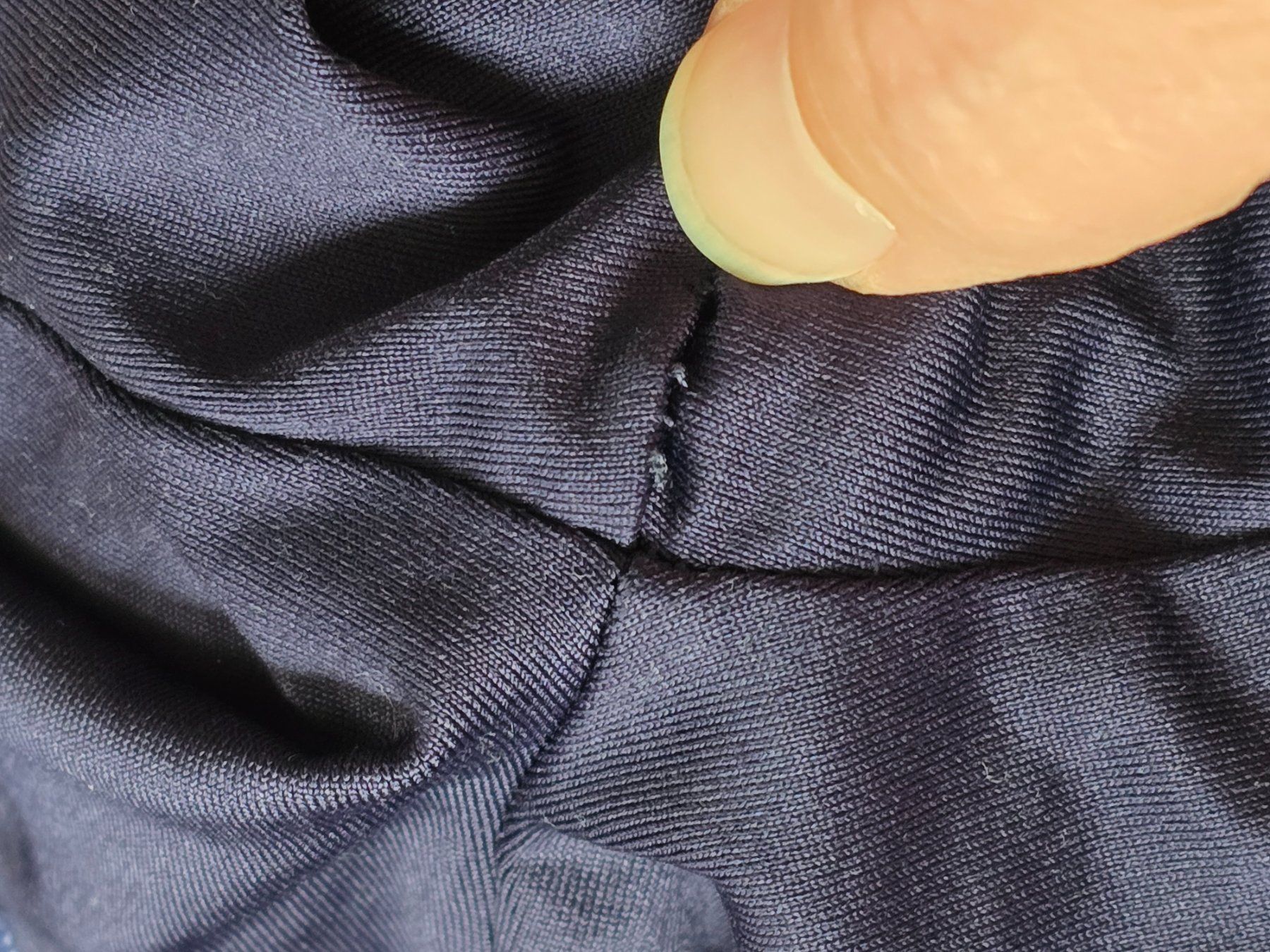 Pantaloni: Shorts zum Austragen – Usato da Büttikon AG venduto da Amineah 1