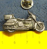MOTORRAD PIN SILBRIG GEPRÄGT VINTAGE