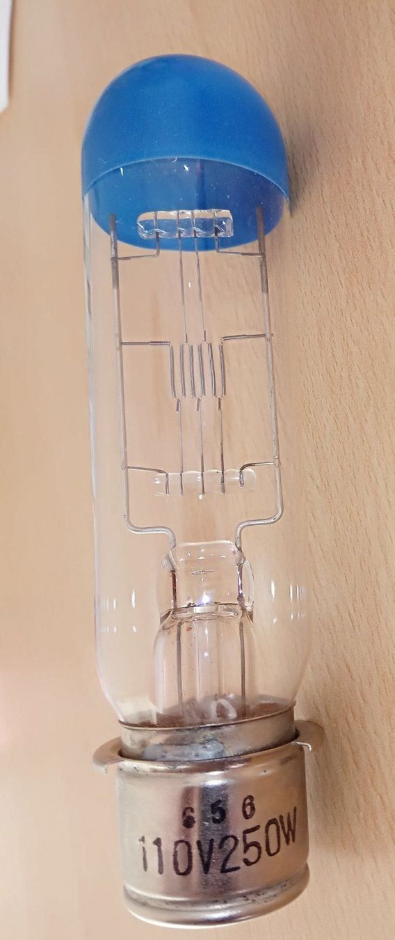 Lampade: Projektorlampe Riluma – Nuovo e nell'imballaggio originale da Reinach AG venduto da Amroch 5