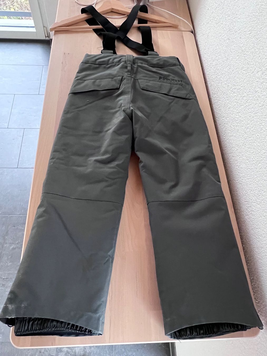Protest Pantaloni: Protest Skihose / Snowboardhose, Kinder, Gr. 116 – Usato da Steinmaur venduto da HenSaa 2