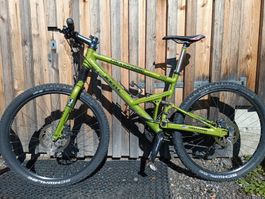 Cooles grünes Cannondale Bike Fully