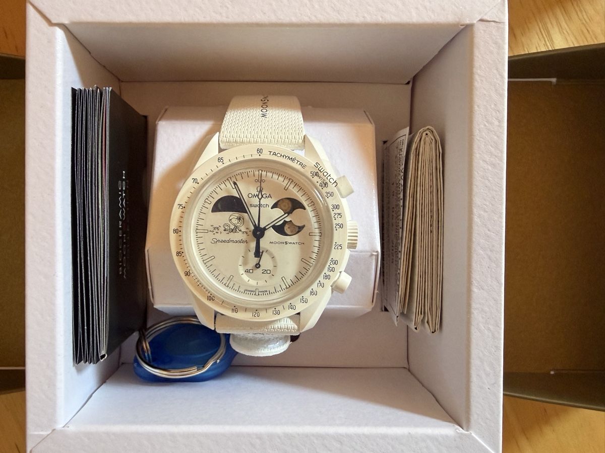Swatch Orologi: Ungetragene Swatch Moonshine Gold – Nuovo e nell'imballaggio originale da Frauenfeld venduto da swissmiss.tg 1