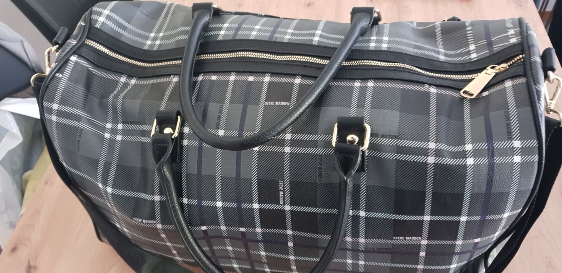 Steve Madden Borse: Reise Tragetasche Steve Madden – Usato da Ipsach venduto da Cleomara 2