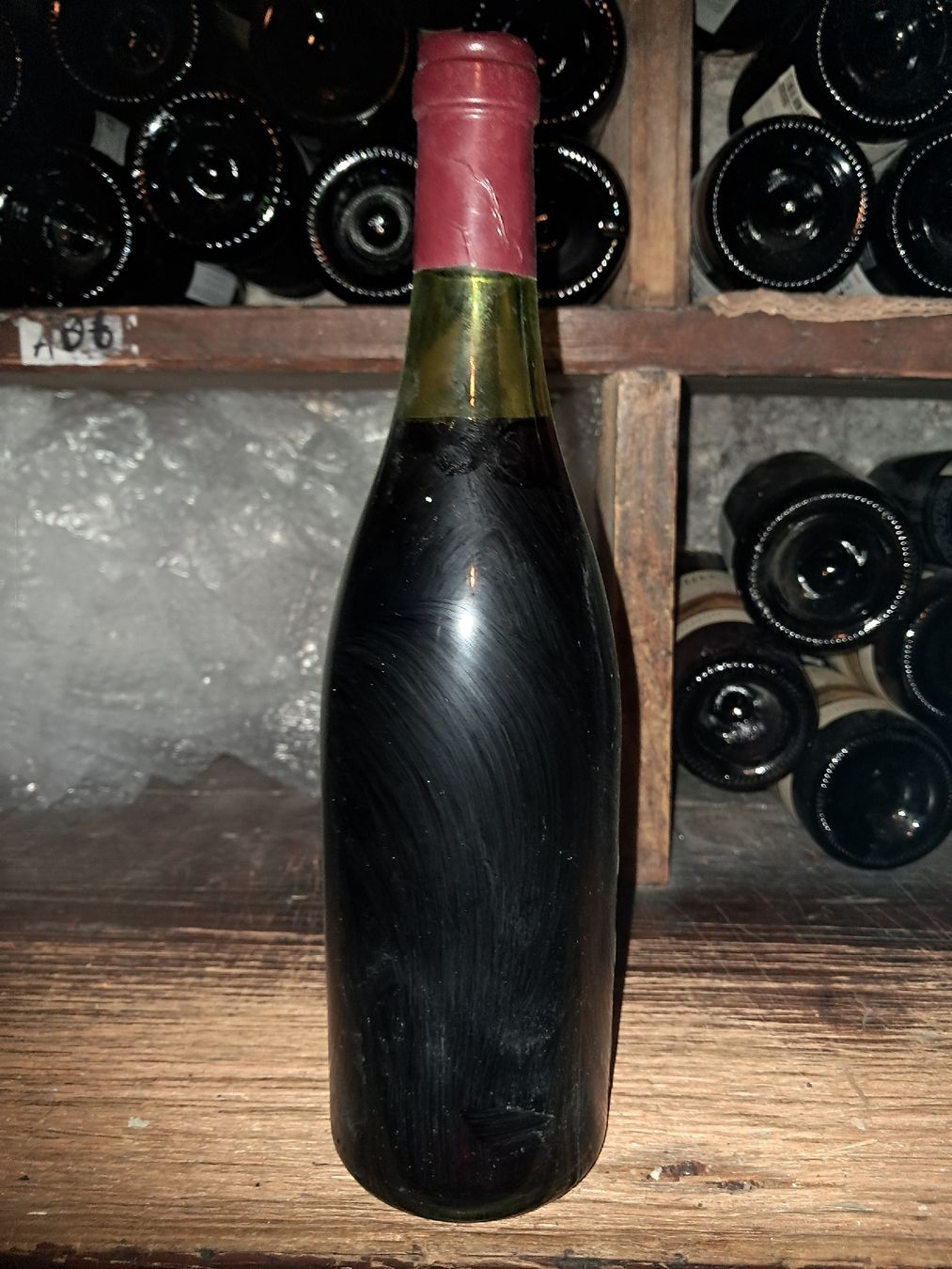 Wein: Chambolle-Musigny tastevinage 1982 – Neu und originalverpackt aus Le locle von juliensaran 4