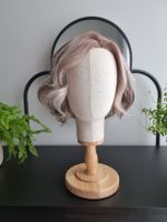 Neue Perücke. Monofilament-Seitenscheitel