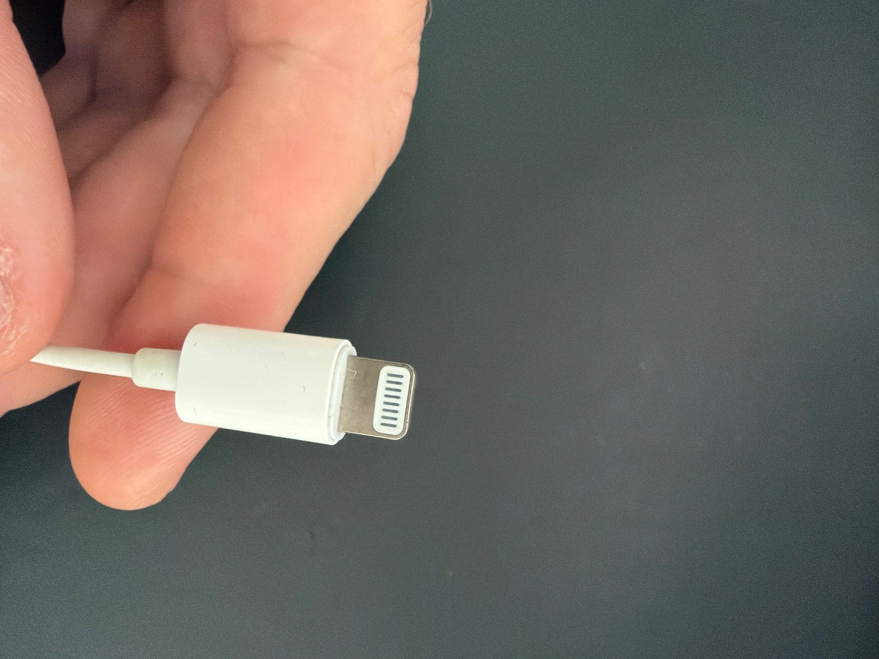 Unità & Adattatore: Lightning zu 3.5 Klinke (Headphone Jack) Adapter – Usato da Dübendorf venduto da Raphaelfuchs 2