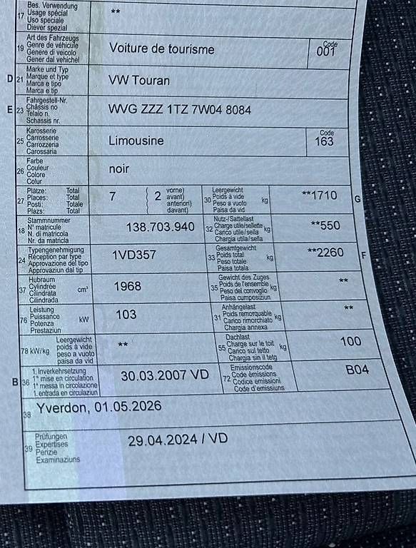 Autos: VW Touran  – D'occasion à Payerne par GO.N 3