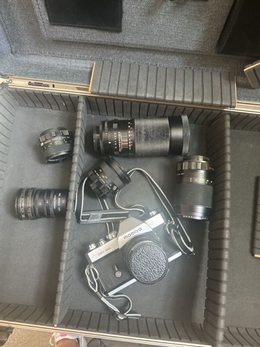 Mamiya Kamera: Mamiya 1000 DTL mit Objektiven, Vintage! – Gebraucht aus Turbenthal von BrockenhausTurbi