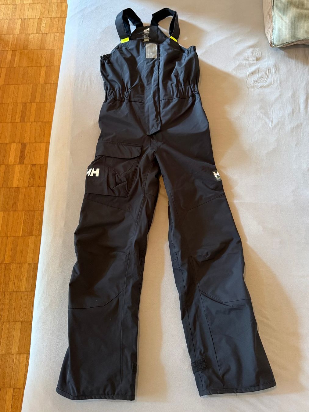 Helly Hansen Pantaloni: Segelhose Helly Hansen (NEU) – Nuovo (secondo la descrizione) da Zürich venduto da Andrea8003