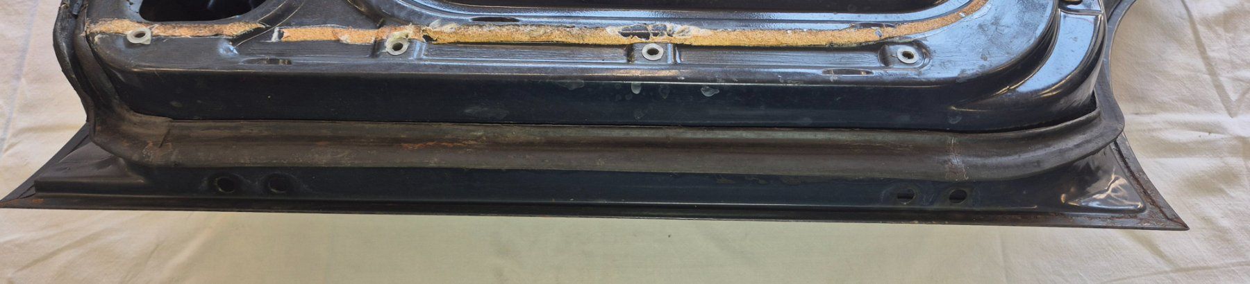 BMW Tutti pezzi di ricambio auto: BMW E3 Türe hinten rechts – Usato da Bremgarten AG venduto da Osella5 5