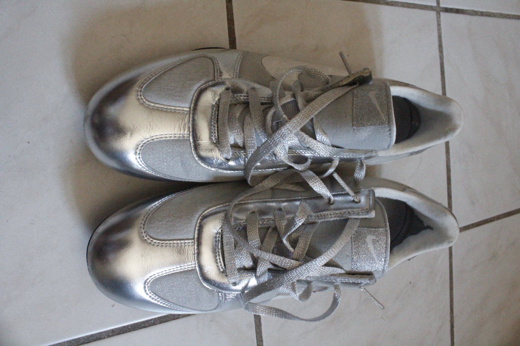 Nike Scarpe da uomo: Nike shoes schuhe size 41 – Difettoso da Travers venduto da ColibriRoseOrange 5