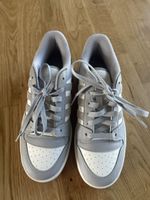Adidas Sneaker grau Gr 38 Gummi Sohle sehr guter Zustand