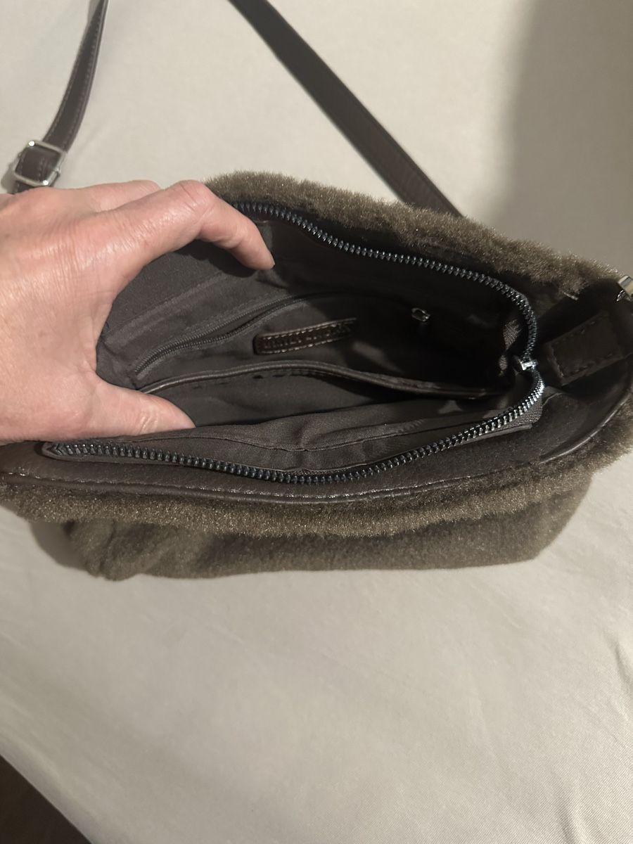 Taschen für Damen: Tasche Webpelz - neu – Neu (gemäss Beschreibung) aus Diepoldsau von Soleil0425 3
