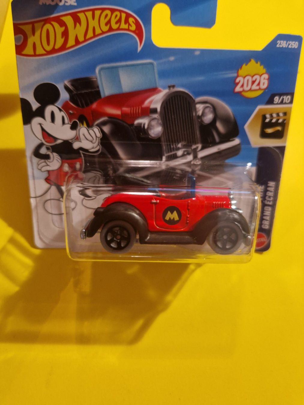Hot Wheels Modellini d'auto: Hot Wheels MICKEY MOUSE CAR – Nuovo e nell'imballaggio originale da Oftringen venduto da Rotor 2