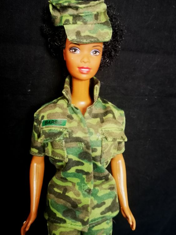 Barbie im Militär / Boot Camp Unbespielt | Kaufen auf Ricardo