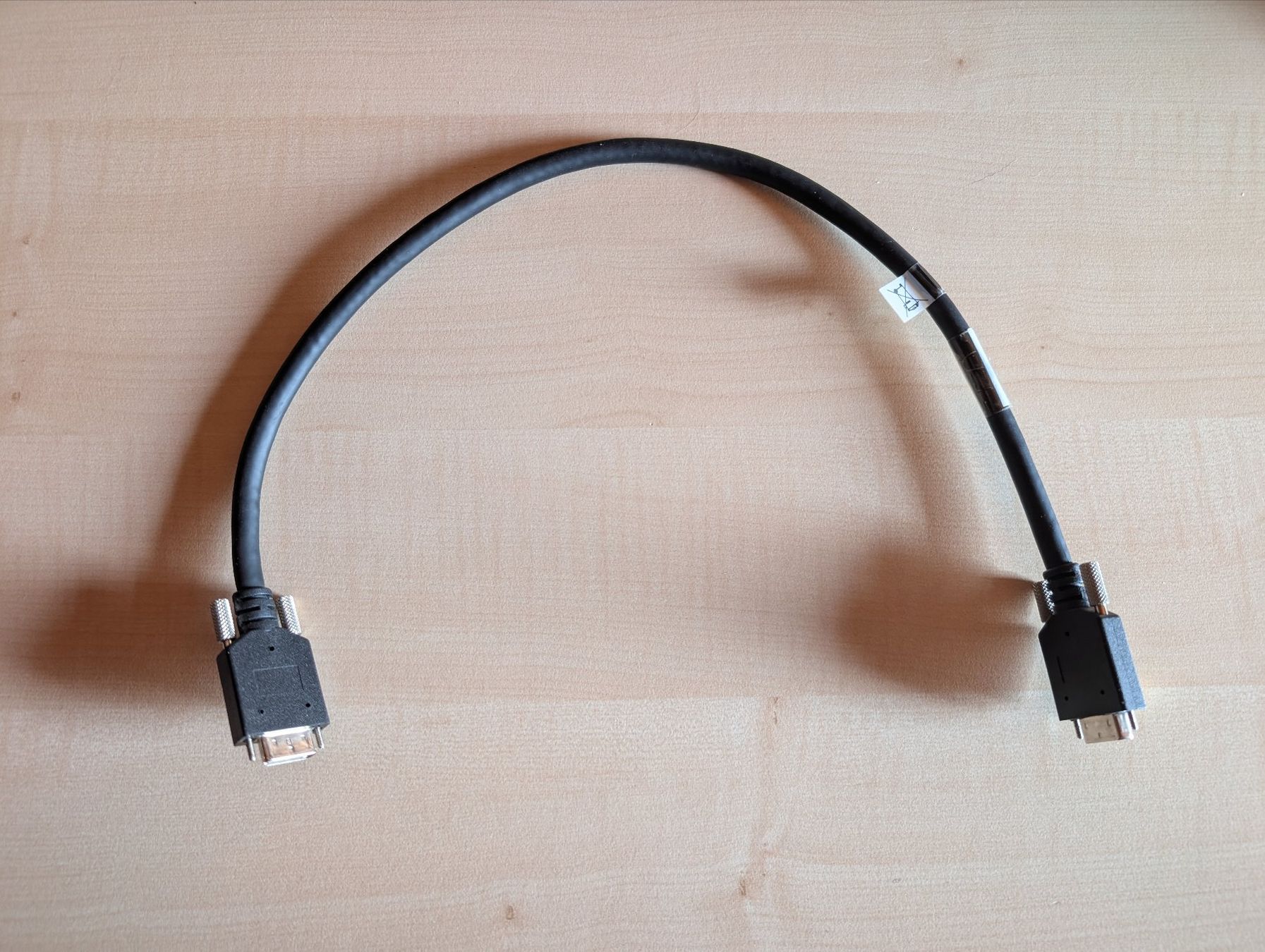 Avid Cavi: Avid DigiLink Kabel – Usato da Neftenbach venduto da Zuegelwagen