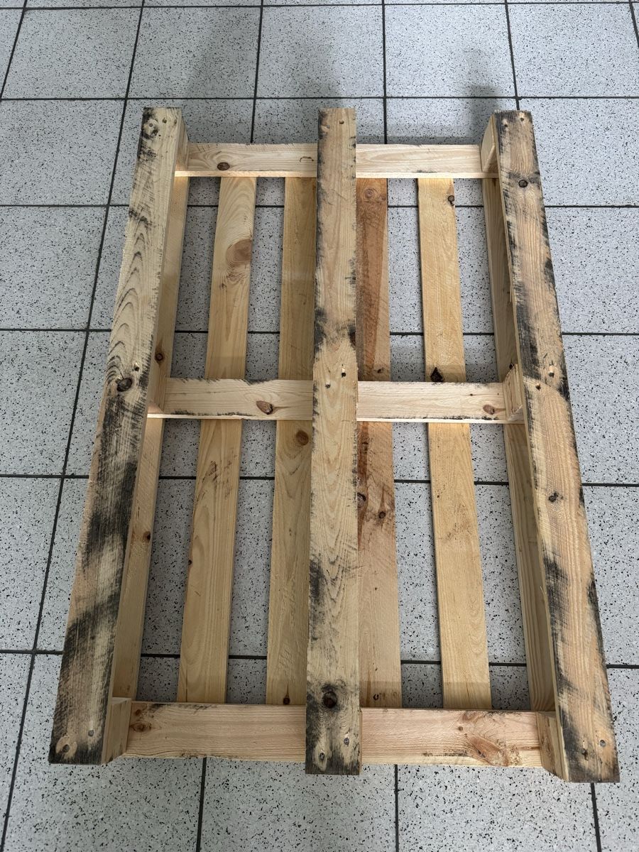 Paletten: Holzpalette – Gebraucht aus Luzern von plant-lady 1