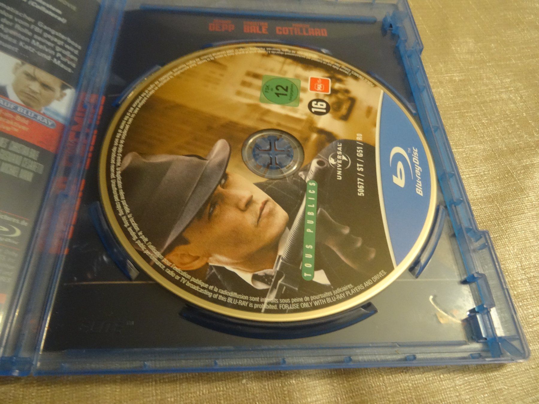 Tous les DVDs: Public Enemies - Blu-ray – D'occasion à Olten par Disc-Verkauf 1