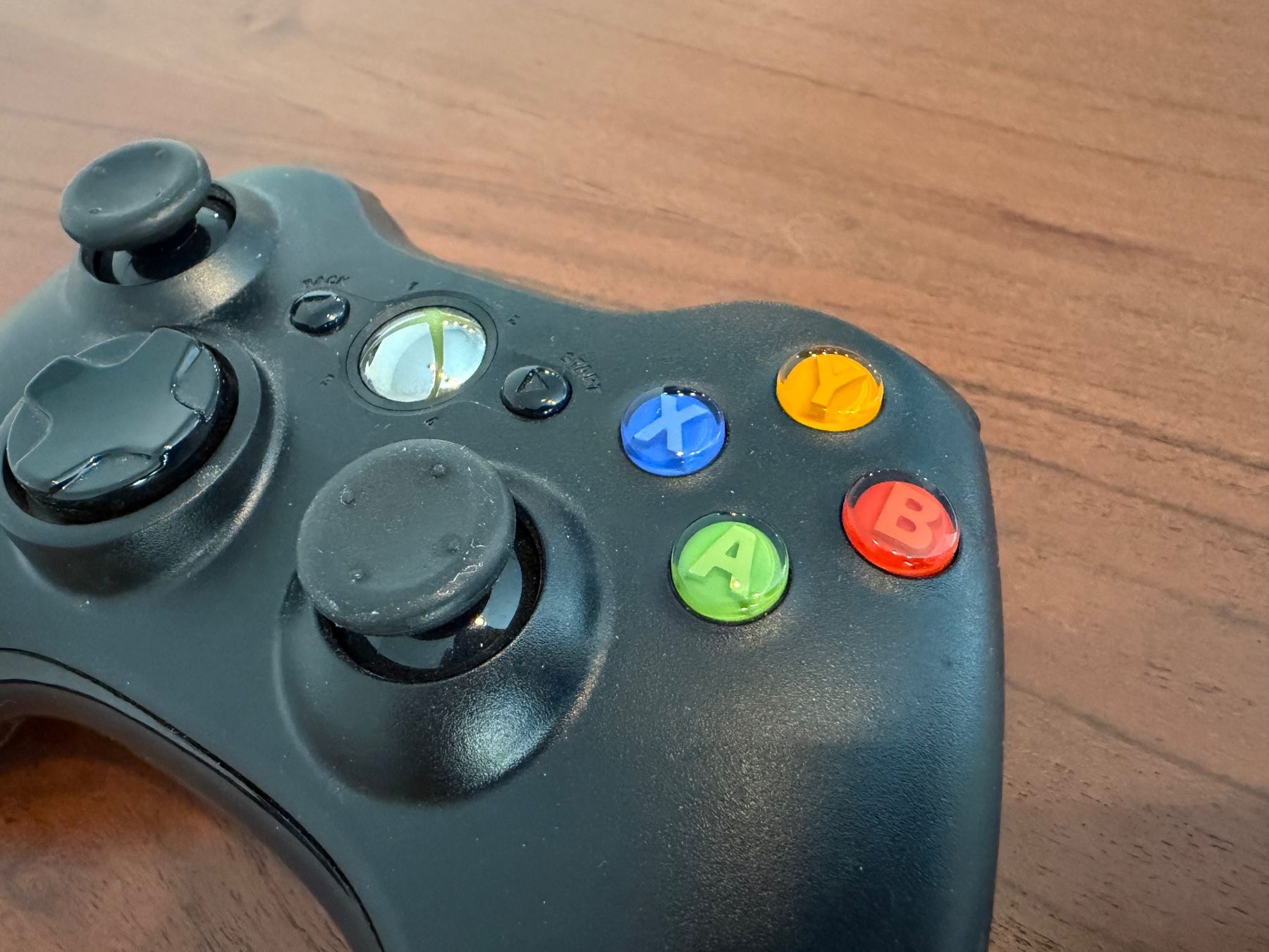 Microsoft Manettes: Xbox 360 Wireless-Controller schwarz – D'occasion à Thunstetten par Virus_33 1