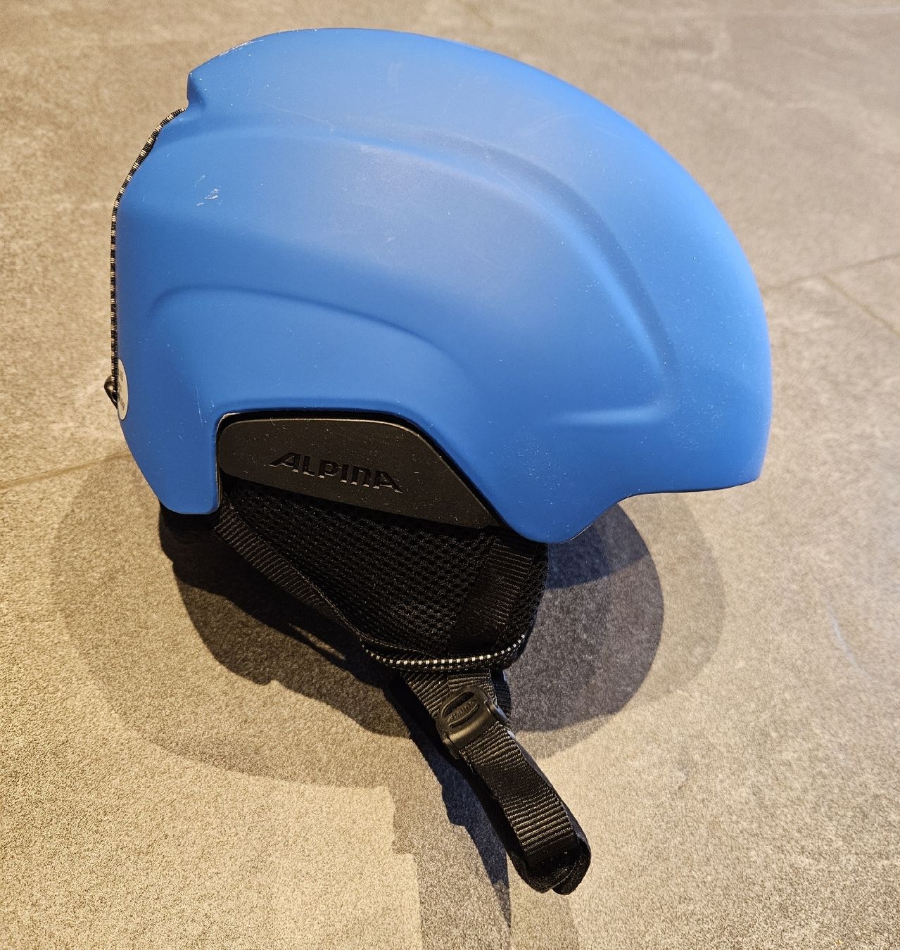 Alpina Caschi: Skihelm Alpina 51-55cm – Usato da Günsberg venduto da Sus_Anne