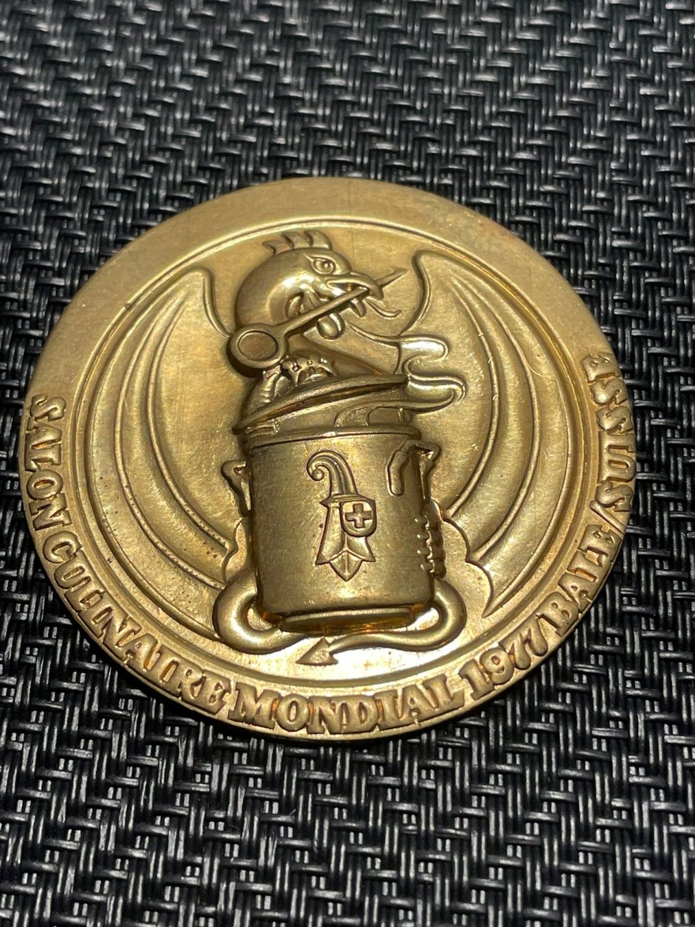Placchette & Badge: Salon Culinaire Mondial 1977 – Usato da Aarburg venduto da glaibasel57