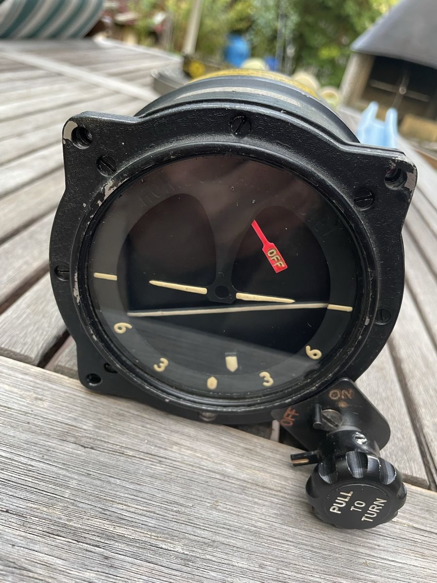 Messen: Horizont aus Vampire DH-100 Mk1 Sperry – Gebraucht aus Erlen von Mirageiii 1