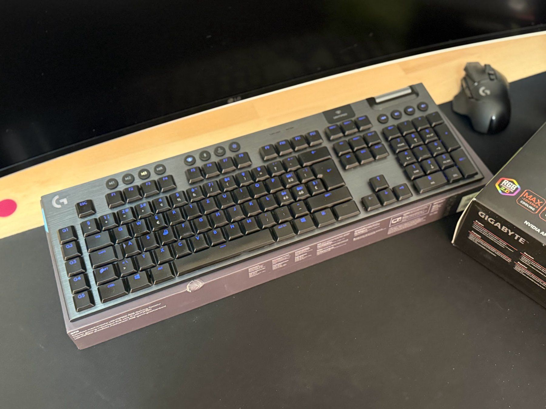Asus PC: Gaming PC Set: RTX 3070, Ryzen 5, ASUS ROG STRIX X570-E – Usato da Uster venduto da Deryvan 4