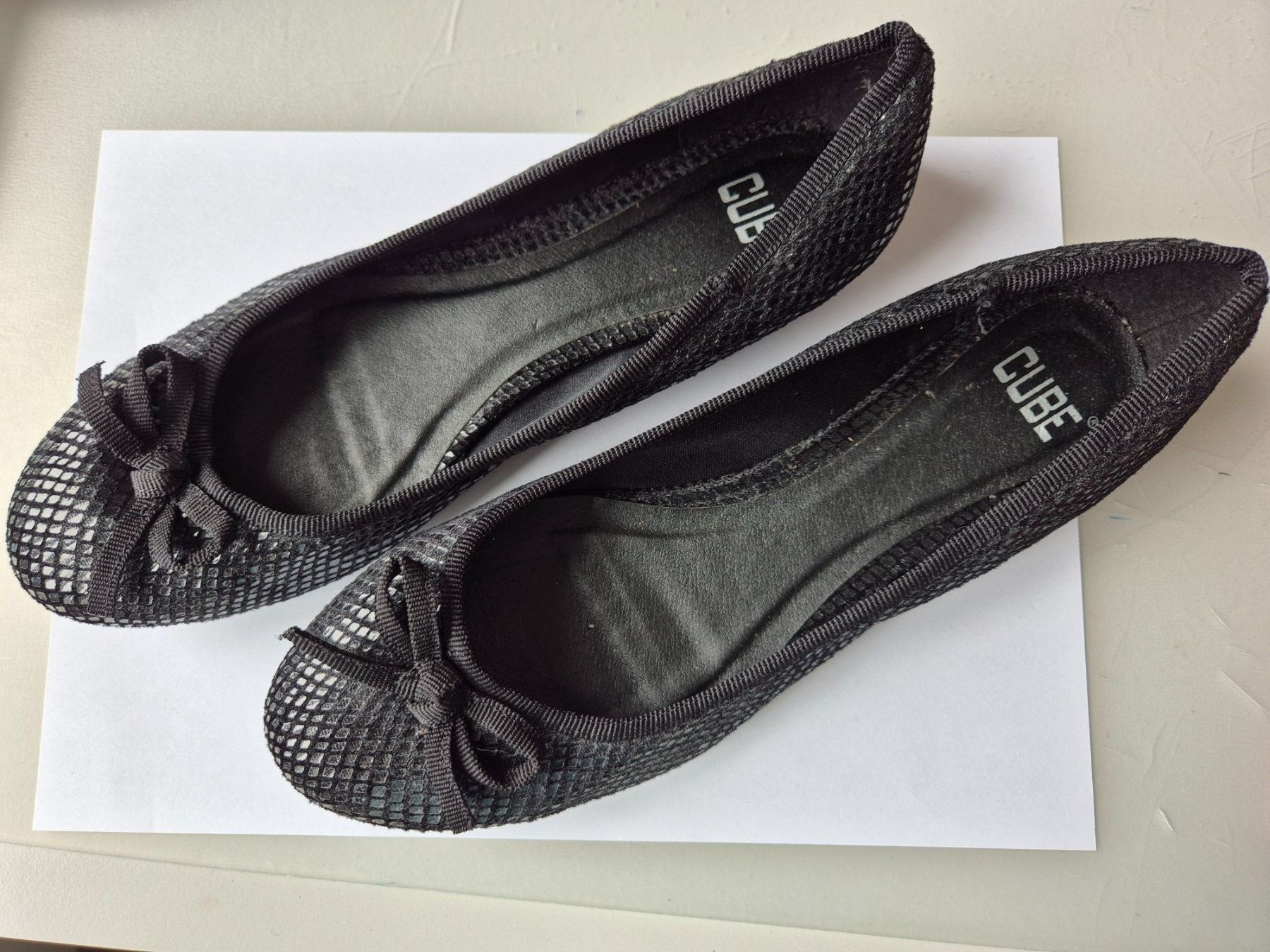 Cube Damenschuhe: Damen Sommerschuhe schwarz CUBE Gr. 39 – Gebraucht aus Seewen SZ von SuperpumaDisplayTeam
