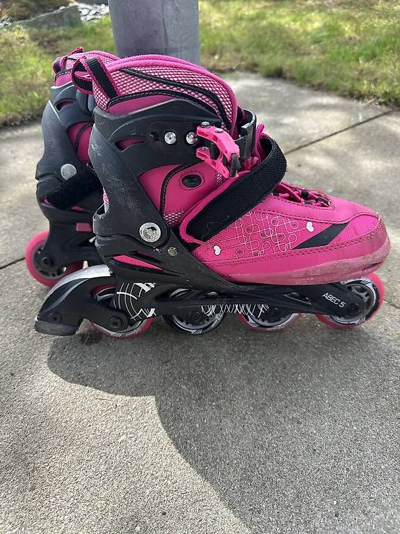 Pattini in linea & Pattini a rotelle: Kinder Rollerblades Gr 33-37 – Usato da Endingen venduto da 72barbara