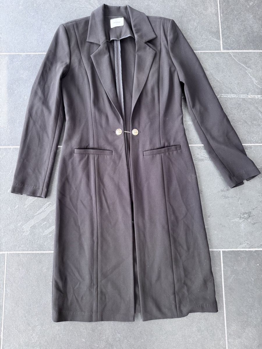 Completi & Tailleur: Gestuz langer Blazer – Usato da Kriens venduto da saintstone