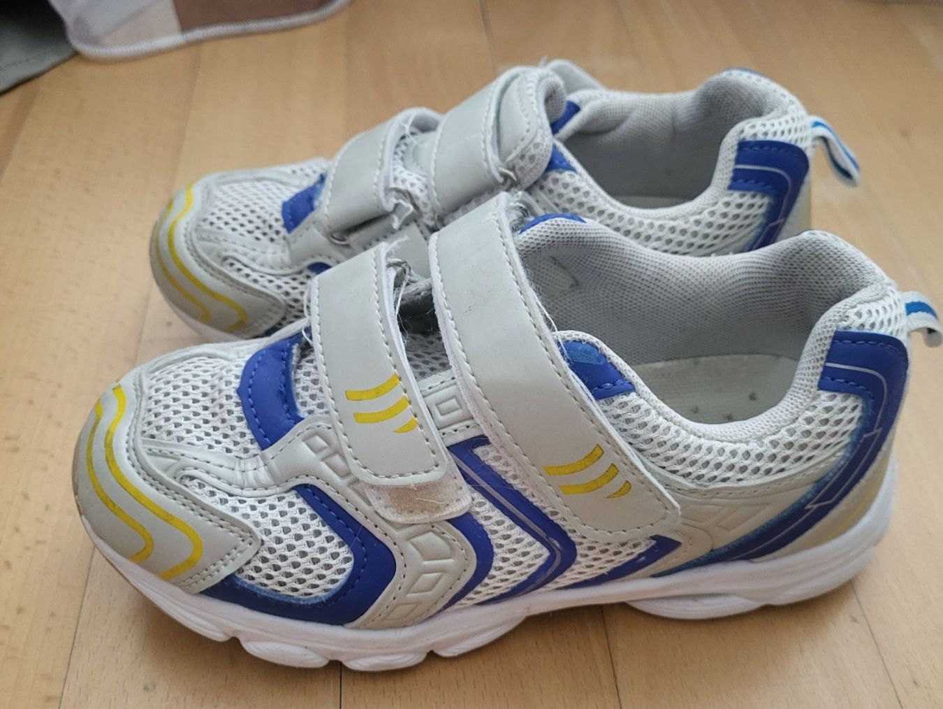 Scarpe per ragazzi: Turnschuhe gr. 31 – Usato da Boswil venduto da i12i 5