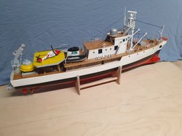 CALYPSO Modellschiff 1:50 im Bau